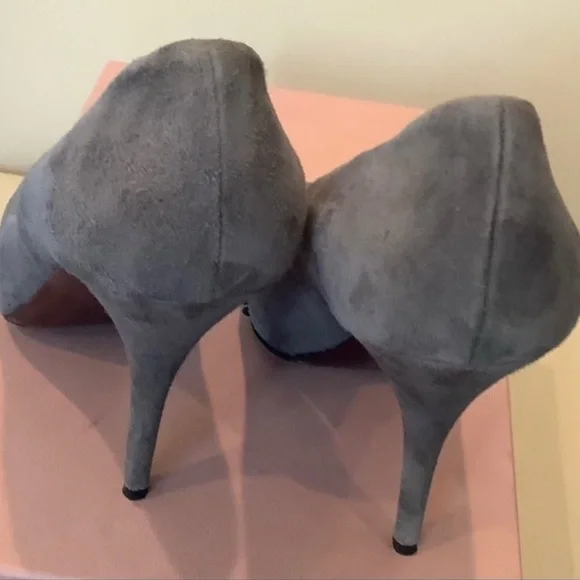 Miu Miu by Prada Grey Suede 4.5" Stilettos EU size 39 - Picture 3 of 6